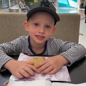 Meet your Posher, Amy